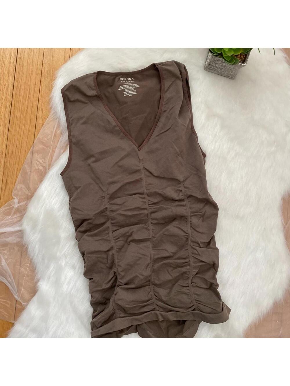 Merona Brown Sleeveless V-Neck Ruched Top